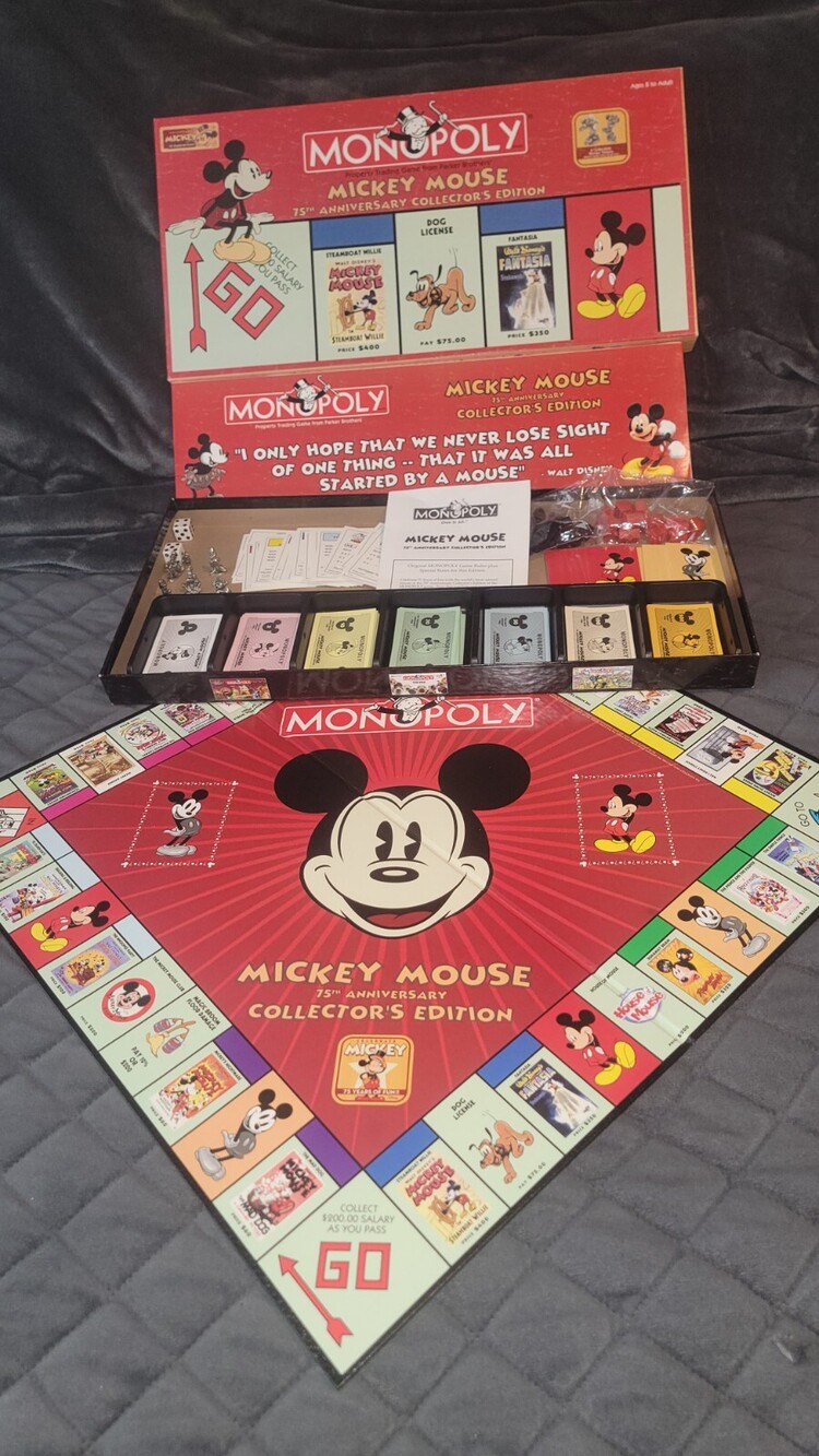 Monopoly Mickey Mouse 75th Anniversary Collector Game